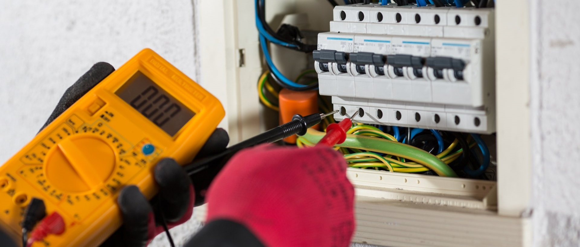 Electricians W11